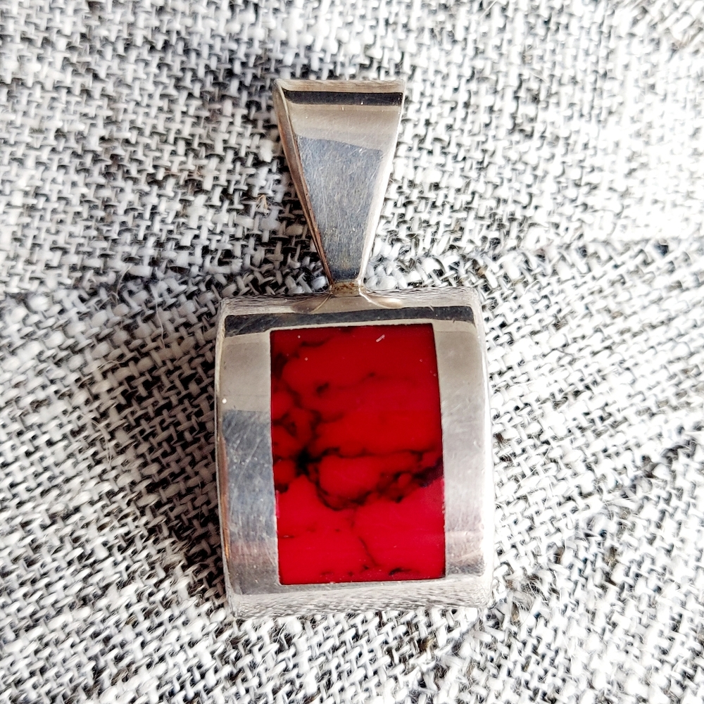 .925 Sterling Silver Red Turquoise pendant